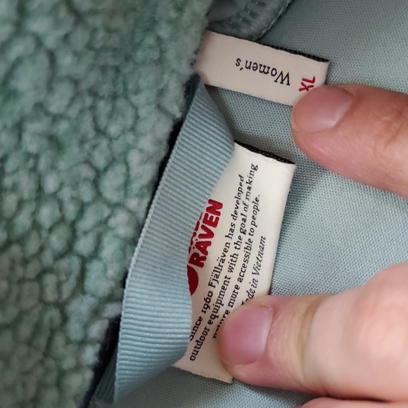 Fjallraven Vardag Pile Fleece Zip Sweater - Picture 3 of 5